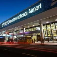 国际空港机场官网封面