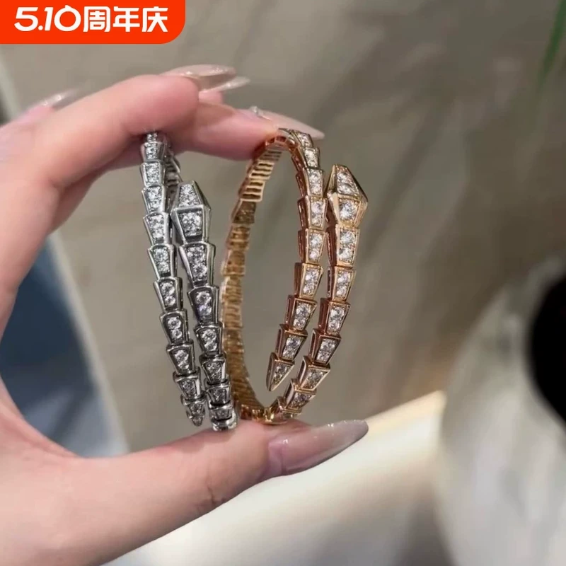 斩男神器内衣封面